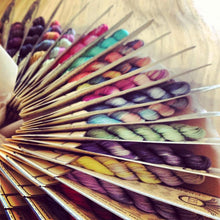 Load image into Gallery viewer, Cottage Garden Stranded Cotton (Colours 100 to 808) - Cottage Garden Threads