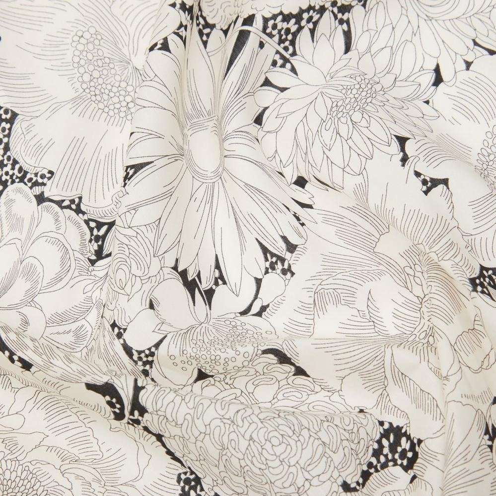 AW25 English Bloom A 03635290A- Tana Lawn - Liberty