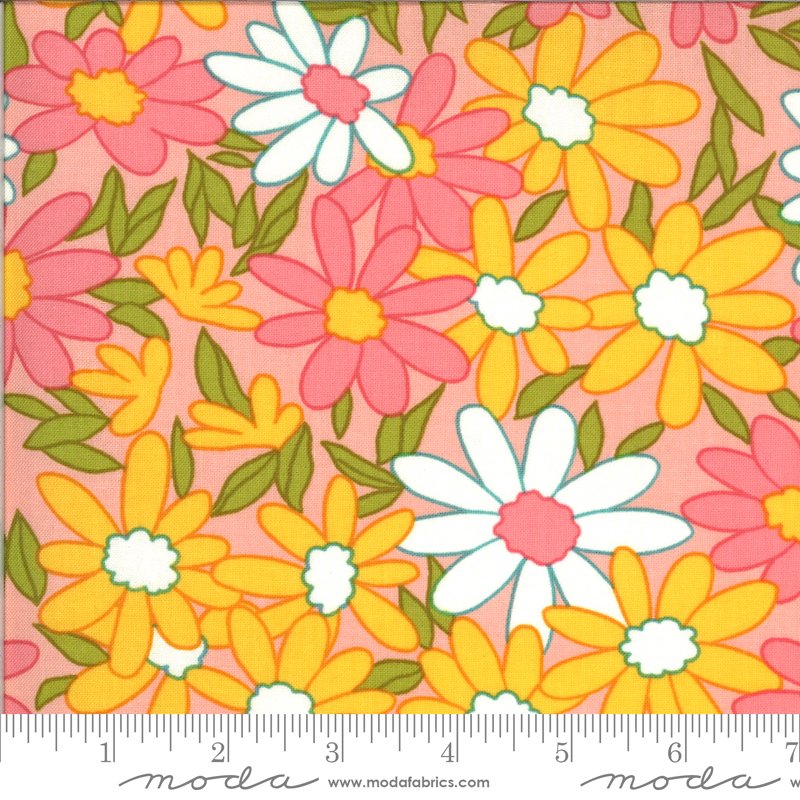 A Blooming Bunch 25cm M40040-14 - Maureen McCormick