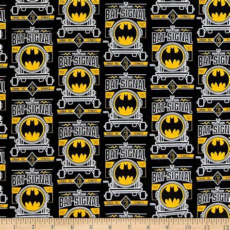 Batman 80 Anniversary 23200120 Bat Signal Black - Camelot Fabrics