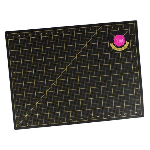 Tula Pink Cutting Mat